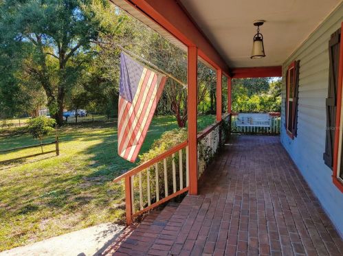 12035 Scott Dr, Dade City, FL 33525-5950