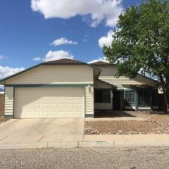 10249 Emily Dr, Tucson AZ  85730-3131 exterior
