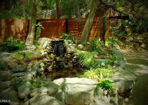751 Woodland Dr, Sierra Madre, CA 91024-1447