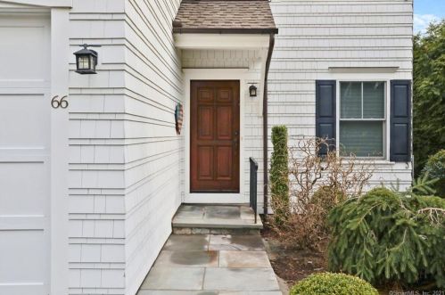 66 Old Rd, Westport, CT 06880-4144