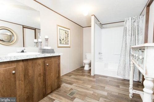 20312 Monrovia Rd, Madison Mills VA  22960-3305 exterior