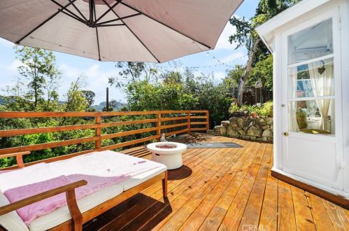 1208 Fernwood Pacific Dr, Topanga, CA 90290-3228