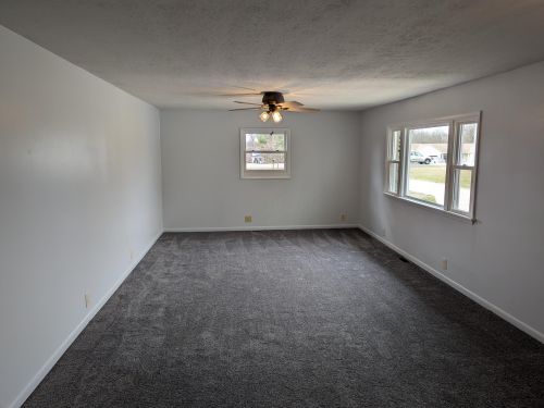 6890 State Route 13, Somerset, OH 43783-9639