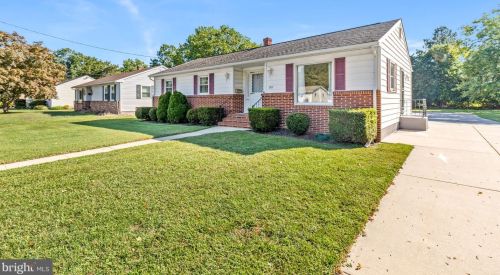 203 Bridgeham Ave, Slaughter Beach, DE 19963-2611