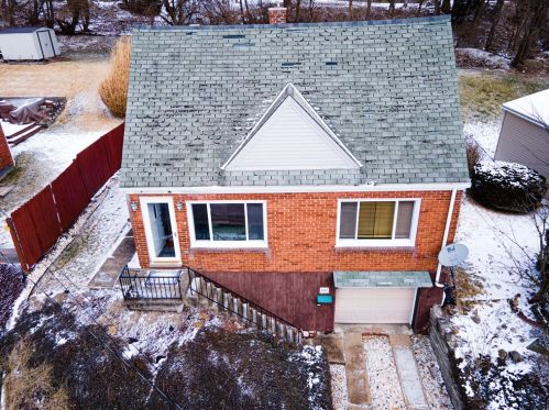 507 Welty Ave, Jeannette, PA 15644-2349
