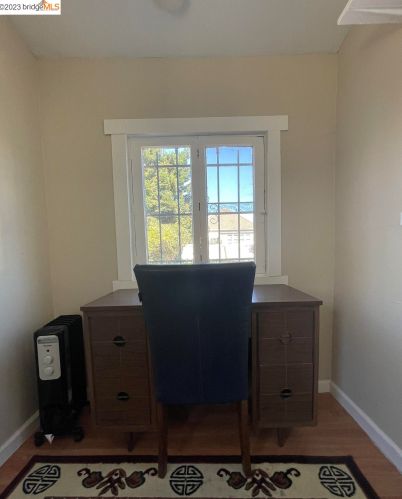 840 58th St, Oakland CA  94608-1404 exterior