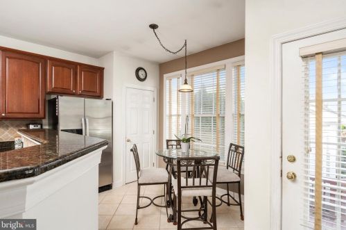 152 Burnet Cres, Trenton NJ  08691-4150 exterior