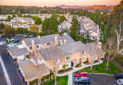 3733 Caminito Carmel Lndg, San Diego CA  92130-2514 exterior