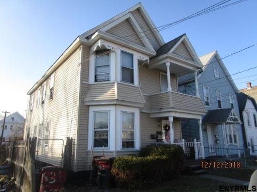 348 Duane Ave, Schenectady, NY 12307-1622