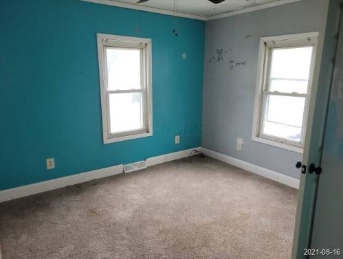 422 Warren Ave, Washington Ch OH  43160-2442 exterior