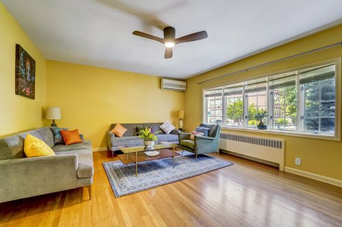 656 Avenue A, Bayonne NJ  07002-1801 exterior