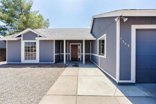 7343 Georgia Ave, Glendale, AZ 85303-5739