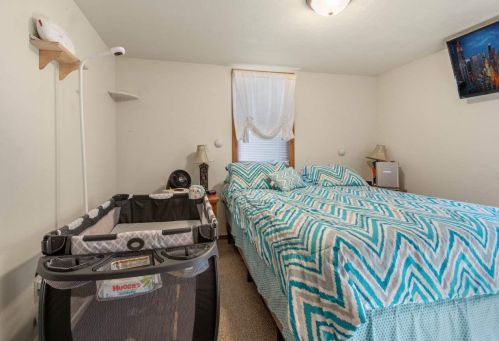 1157 Crestwood Dr, Green Bay WI 54313-5411 exterior