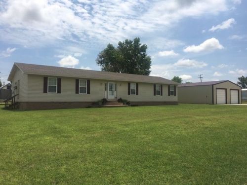 318 Edmond St, Shattuck, OK 73858-7403