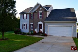 563 Rockbridge Dr, Kernersville, NC 27284-6844