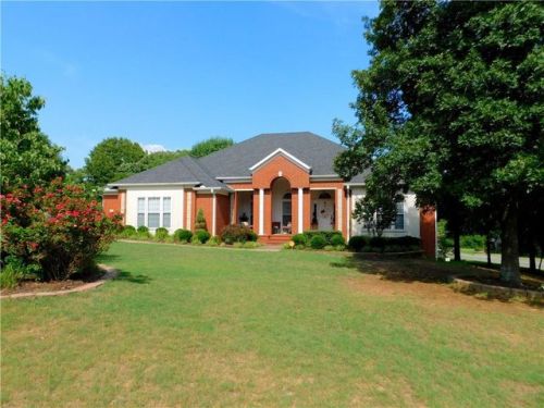 1736 Buckley Dr, Fayetteville, AR 72701-3051