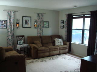 2132 Halls Lndg, Manhattan KS  66502-4866 exterior
