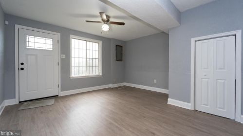 8320 Bark Tree Ct, Springfield VA  22153-3828 exterior