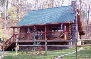903 Hideaway Hills Cir, Pigeon Forge, TN 37862-2729