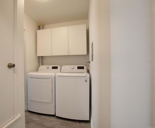 3682 Cliff Way, Oceanside CA  92056-4703 exterior