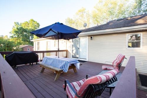 10328 Sunset Dr, Florence KY  41042-3348 exterior