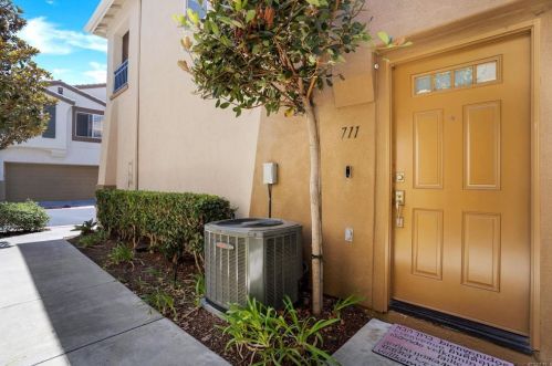 711 Caminito Valiente, Chula Vista, CA 91911-6971