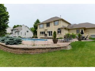 8331 109th St, Minneapolis, MN 55438-2279
