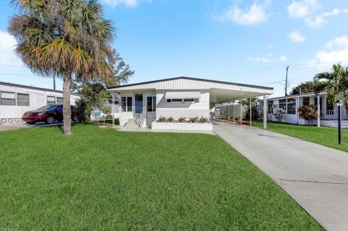 26192 Princess Ln, Bonita Springs, FL 34135-6553