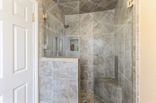 22301 Chestnut Ln, El Toro CA  92630-4306 exterior