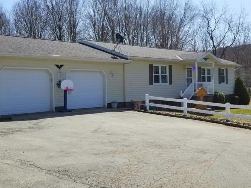2126 Klines Mill Rd, Boswell, PA 15531-2544