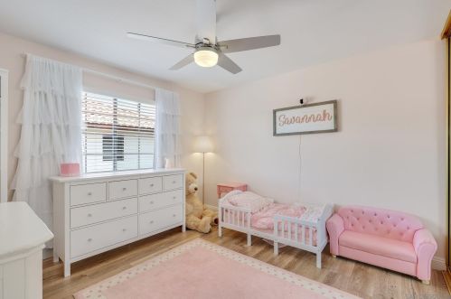 5521 Lesa Rd, La Mesa CA  91942-1704 exterior