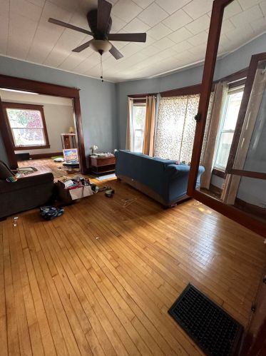 429 Northern Ave, Green Bay, WI 54303-2911