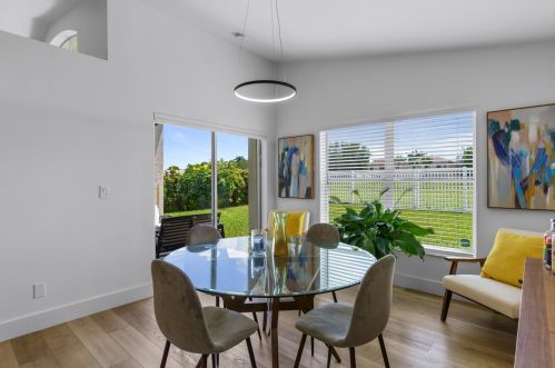 7857 Manor Forest Ln, Boynton Beach FL  33436-8818 exterior