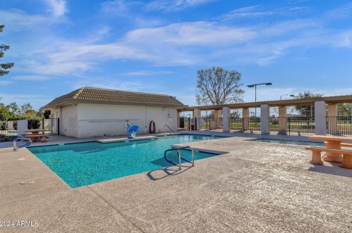 4636 Michelle Dr, Glendale AZ  85308-1519 exterior