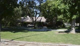 843 Moon Ranch St, Bakersfield, CA 93314-7862