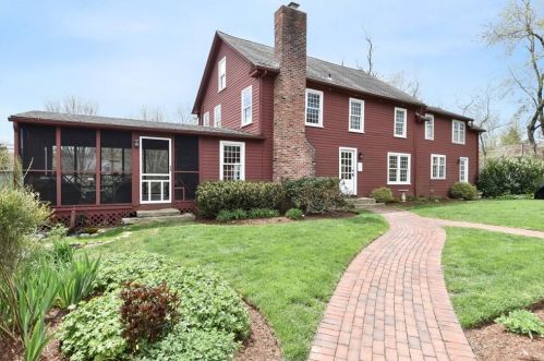 1463 Frenchtown Rd, Warwick RI  02818-1310 exterior