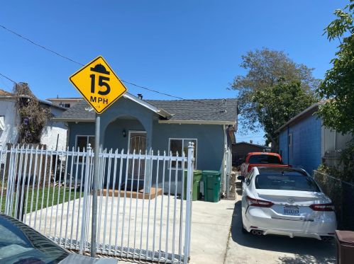 472 Hale Ave, Oakland, CA 94603-2961