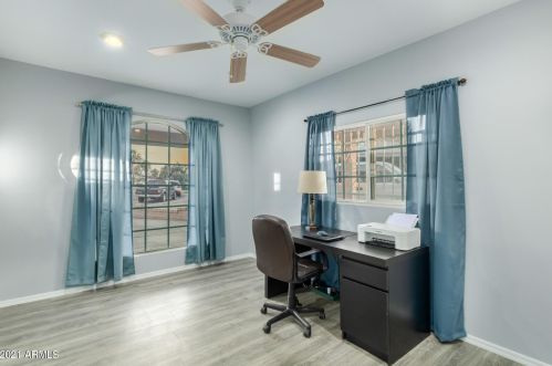 4916 Amelia Ave, Phoenix AZ  85031-2711 exterior