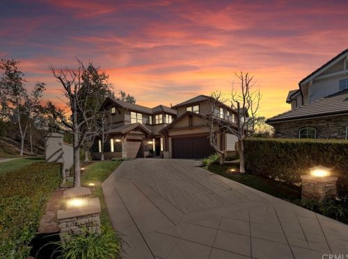 2 Vela Ct, Trabuco Canyon, CA 92679-5111