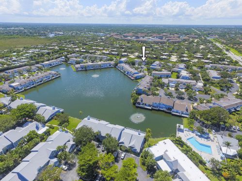 1208 Ocean Dunes Cir, Jupiter FL  33477-9129 exterior
