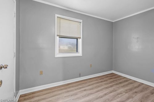 1607 Ridgecrest St, Lehigh Acres FL 33936-5843 exterior