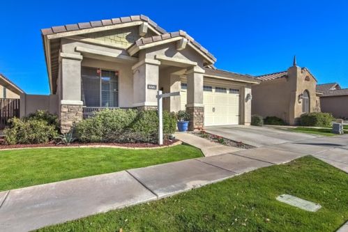 3306 Windsor Dr, Gilbert, AZ 85296-7392