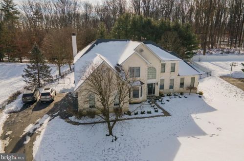 2 Heather Way, Newtown Square, PA 19073-3963