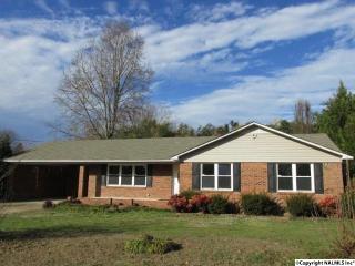 1005 Bearden St, Albertville AL  35950-6126 exterior
