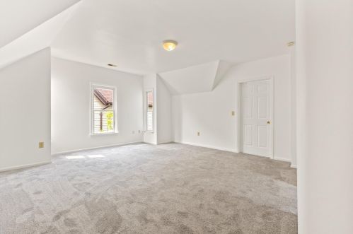 2358 Holton St, Milwaukee WI  53212-3356 exterior