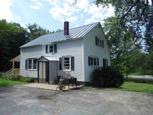1045 Woodsville Rd, Monroe, NH 03771-3340