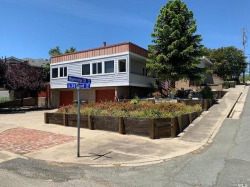 315 Riverview St, Rio Vista, CA 94571-1920