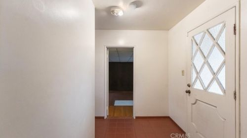 1122 Hickory Ave, Torrance CA 90503-7219 exterior