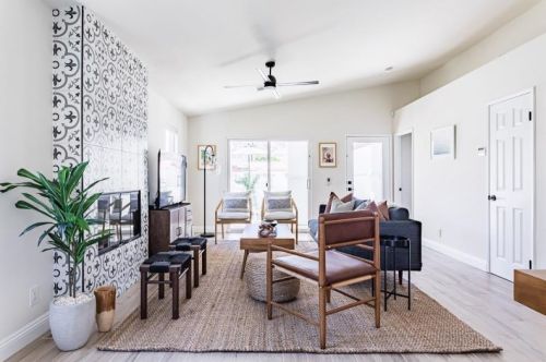 53620 Avenida Alvarado, La Quinta CA  92253-3597 exterior