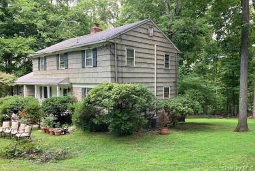 91 Paulding Dr, Chappaqua, NY 10514-2818